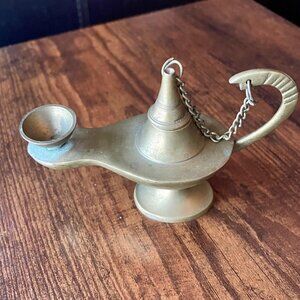 Vintage Brass Aladdin-Style Oil Lamp ✧ Boho Folklore Decor ✧ Global Trinket Acce